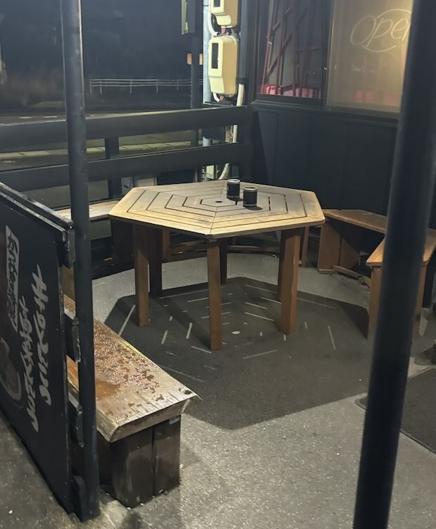 とんこつ名人かつみ屋（豊田市）　テラス席