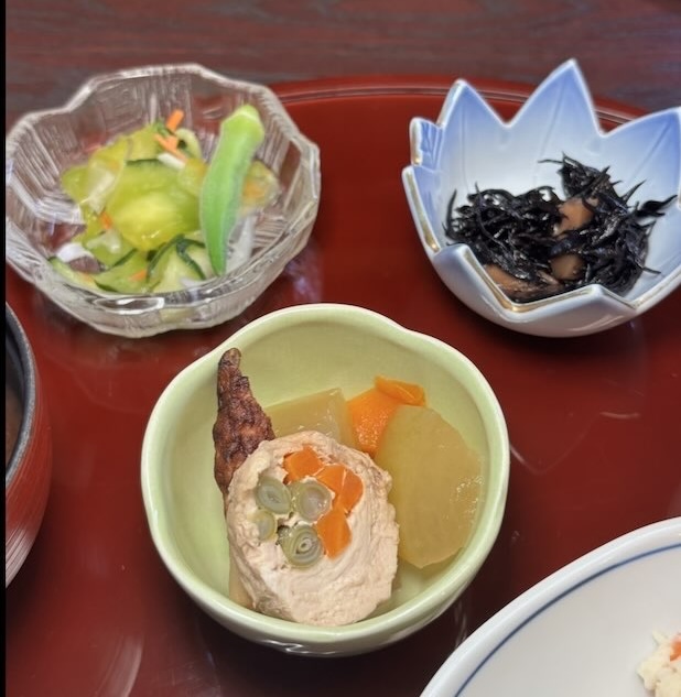 やおだい梅坪店 ランチの小鉢