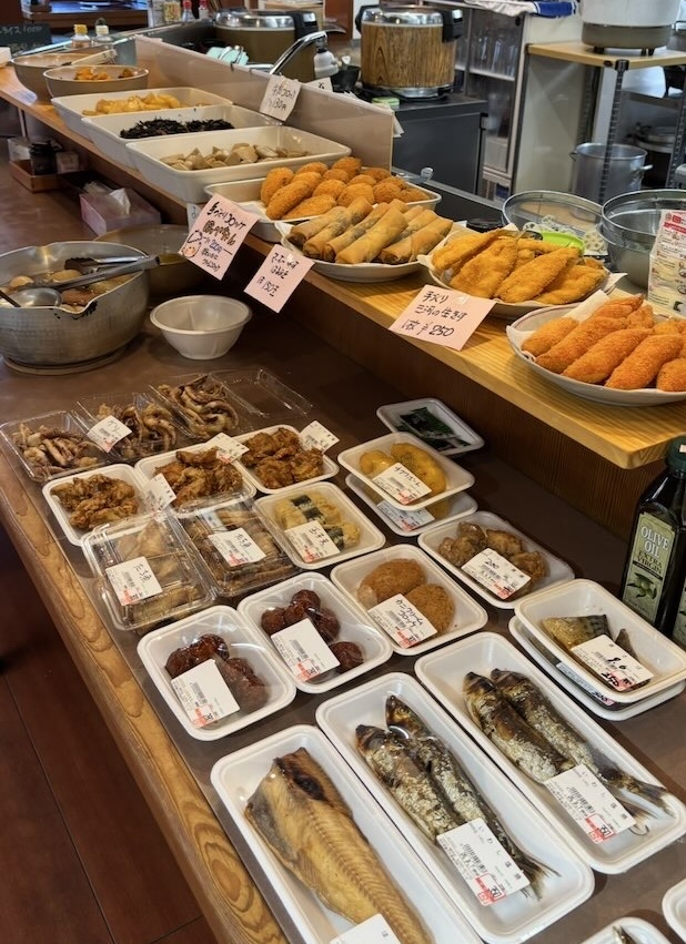 やおだい梅坪店 惣菜コーナー
