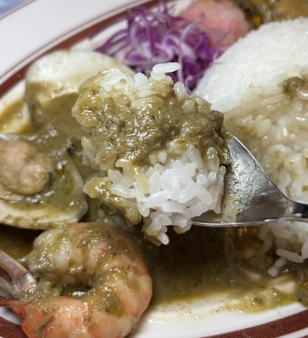 JOJI CURRY（豊田市）　海老とハマグリのグリーンカレー