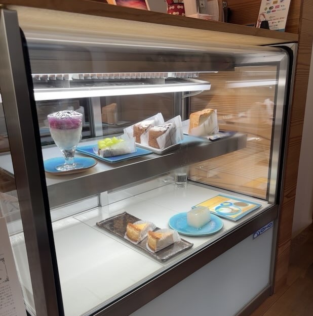 coffee喜多町喜多琉 ケーキのショーケース