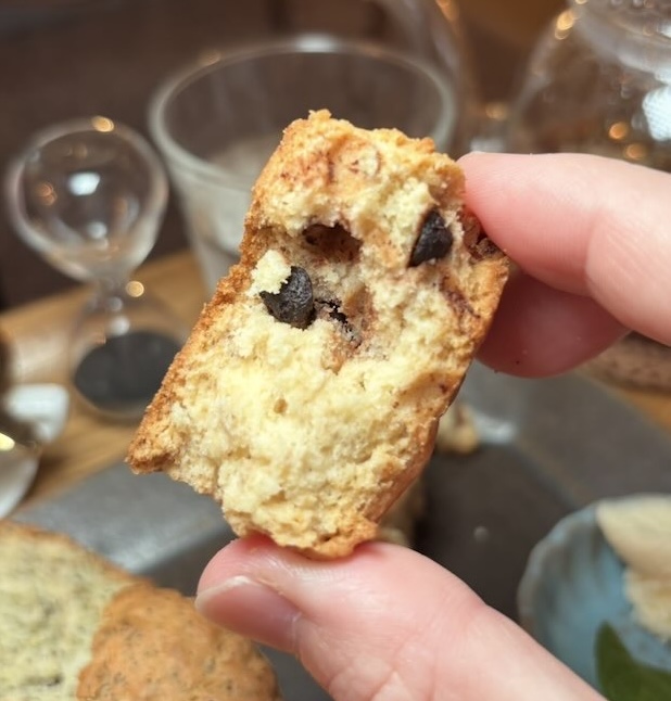 チョコチップスコーンの断面