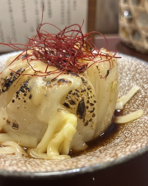 お食事倶楽部メルカド 淡路島玉ねぎの炭火焼きのアップ