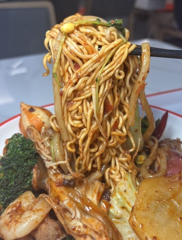 ラホンバンマーラータン豊田店のマーラーシャングオの麺