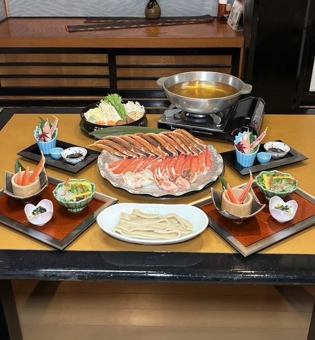 かにしゃぶ会席 華舞・極の料理全景(2人前)