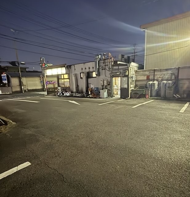 風味楼 貝津店の駐車場